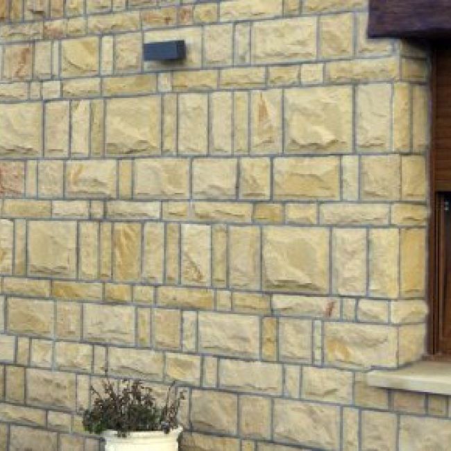 Trabajos artesanales en mármol y piedra